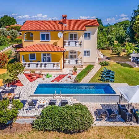 Amazing Home In Valtura Buitenkant foto